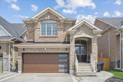 Detached in Innisfil