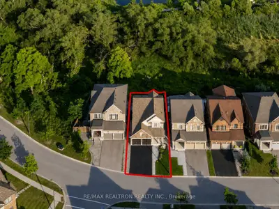 58 Sharonview Crescent, East Gwillimbury, On L9n 0s5