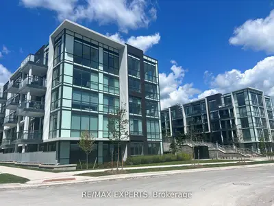Condo Apartment in Innisfil