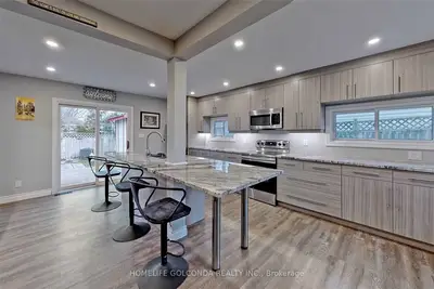 240 Pine Beach Drive, Georgina, On L4p 2b5