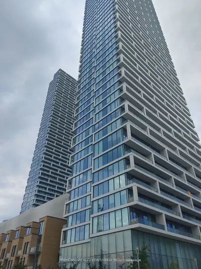 Condo Apartment in Vaughan