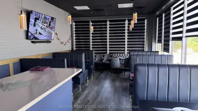 4585 Highway 7 Road W 19, Vaughan, On L4l 9t8