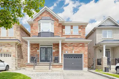 Detached in Vaughan