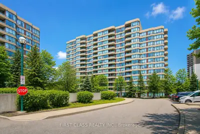 91 Townsgate Drive 106, Vaughan, On L4j 8e8