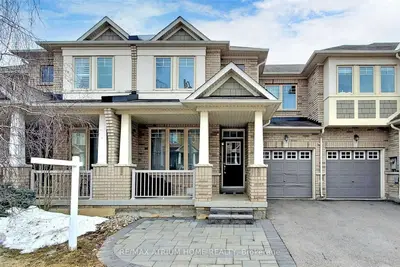 41 Thistle Avenue, Richmond Hill, On L4e 0b8