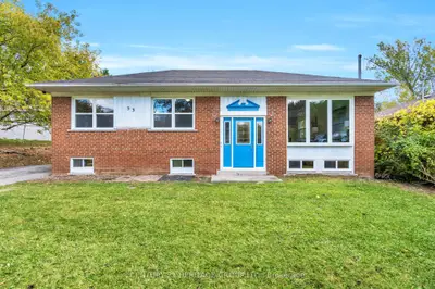 53 Wilstead Drive, Newmarket, On L3y 4t8