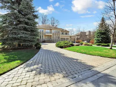 145 Renaissance Court, Vaughan, On L4j 7w4