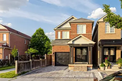 Detached in Markham
