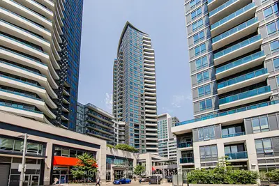 Condo Apartment in Markham
