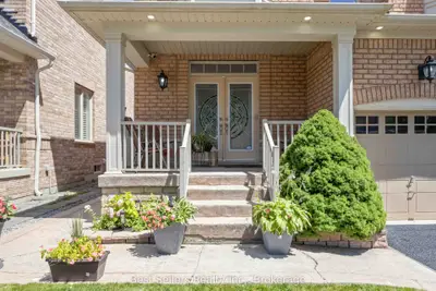 61 Braith Crescent, Whitchurch-stouffville, On L4a 0b9