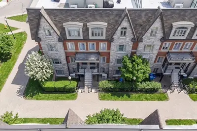 326 John Street 138, Markham, On L3t 0b1