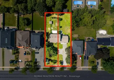 188 19th Avenue, Richmond Hill, On L4e 3p6