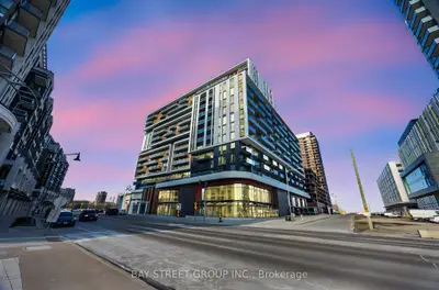 Condo Apartment in Markham