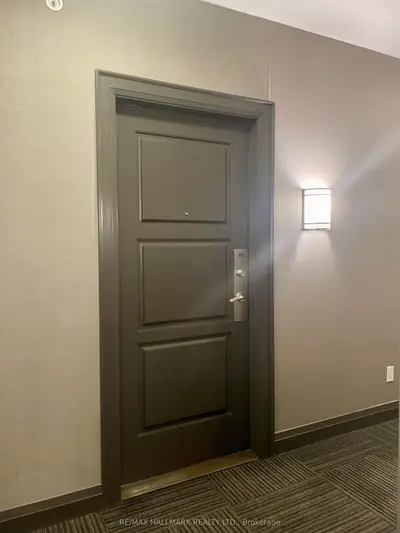 Condo Apartment in Markham