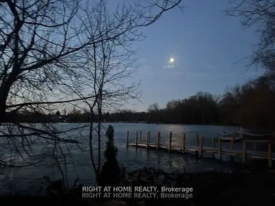 195 Lakeland Crescent, Richmond Hill, On L4e 3a4