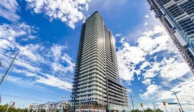 Condo Apartment in Vaughan