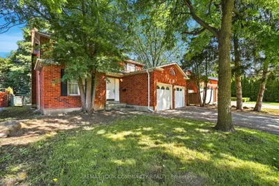 34a Claridge Drive, Richmond Hill, On L4c 6h3