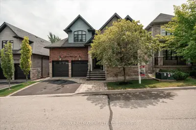 7 Os James Hunt Crt Court, Uxbridge, On L9p 0e3