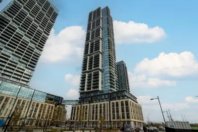 Condo Apartment in Vaughan