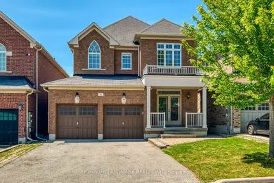Detached in Bradford West Gwillimbury