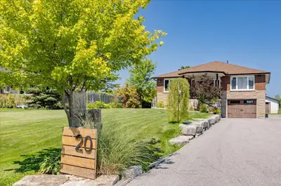 20 Burnie Road, Georgina, On L0e 1n0