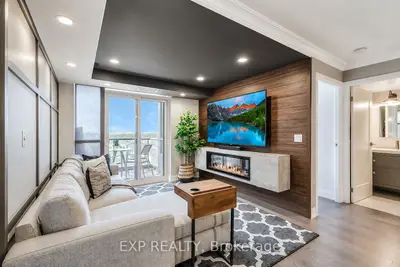 Condo Apartment in Markham