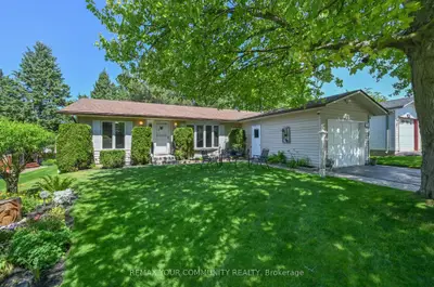 76 Tecumseth Pines Drive, New Tecumseth, On L0g 1w0