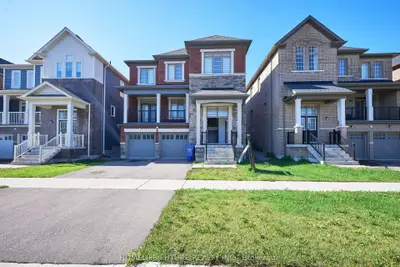 23 Faimira Avenue, Georgina, On L4p 0c2