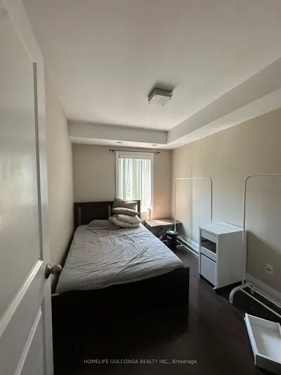 322 John Street 132, Markham, On L3t 0b1