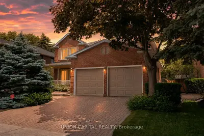 Detached in Markham