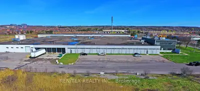 500 Edward Avenue 2, Richmond Hill, On L4c 4y9