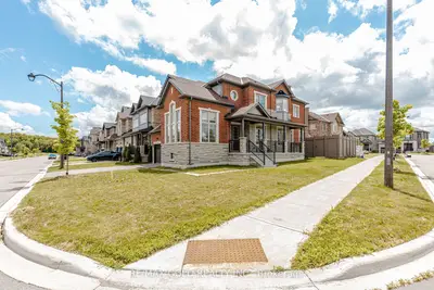 53 Betty May Crescent, East Gwillimbury, On L9n 1s2