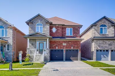 Detached in Bradford West Gwillimbury