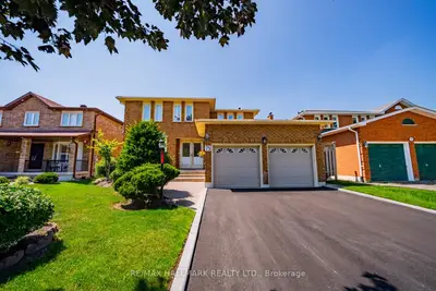 Detached in Markham