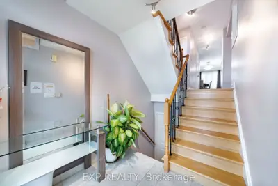 3 baffin Court, Richmond Hill, ON L4B 4J6