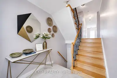 3 baffin Court, Richmond Hill, ON L4B 4J6