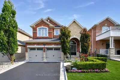 Detached in Vaughan