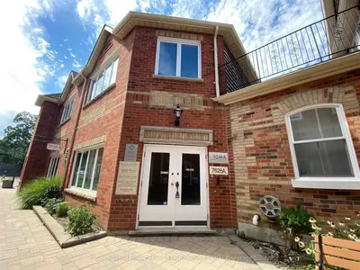 7626a Yonge Street 3, Vaughan, On L4j 1v9