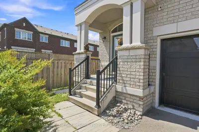1469 Farrow Crescent, Innisfil, On L9s 0l6