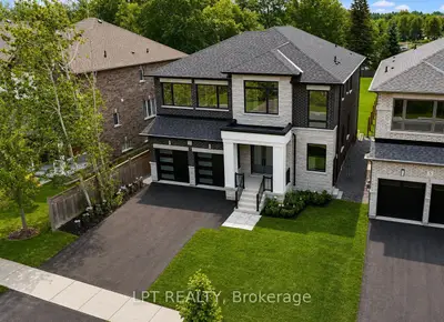 7 Richmond Park Drive, Georgina, On L4p 0h2