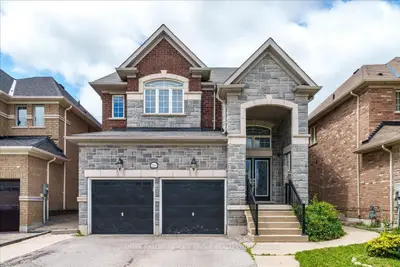 Detached in Innisfil