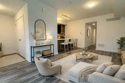Condo Townhouse in Richmond Hill