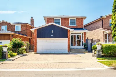 79 Oakmount Crescent, Vaughan, On L4k 2c2