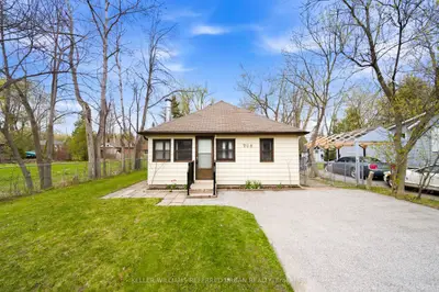 706 Chestnut Street, Innisfil, On L9s 2h8