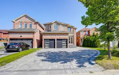 Detached in Markham