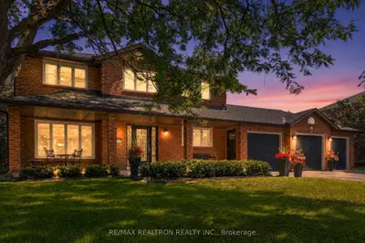47 Maple Way, East Gwillimbury, On L0g 1v0