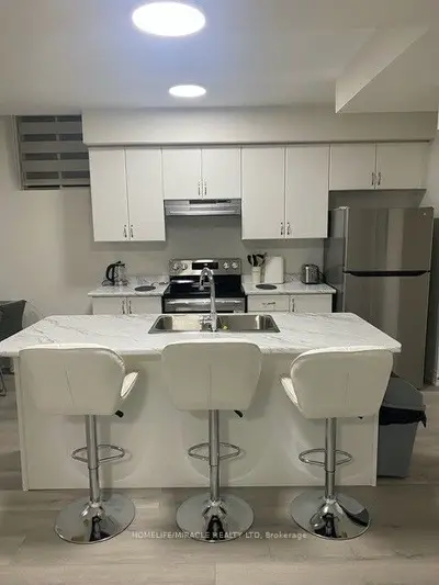 Detached in Bradford West Gwillimbury