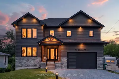 40 Glenview Avenue, Georgina, On L0e 1n0