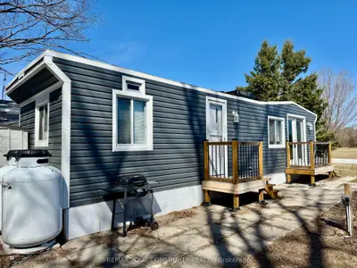 285 Crydermans Side Road 204, Georgina, On L0e 1a0