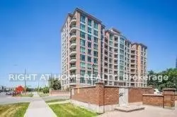 Condo Apartment in Vaughan